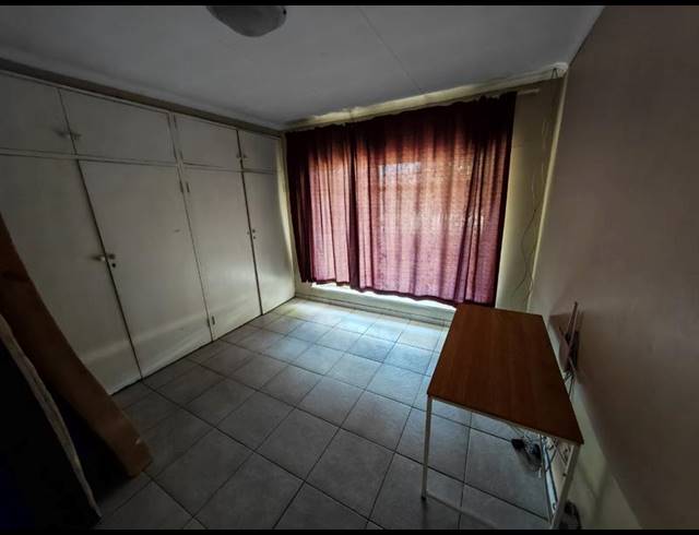4 BEDROOM HOUSE FOR SALE IN VANDERBIJLPARK SE 6